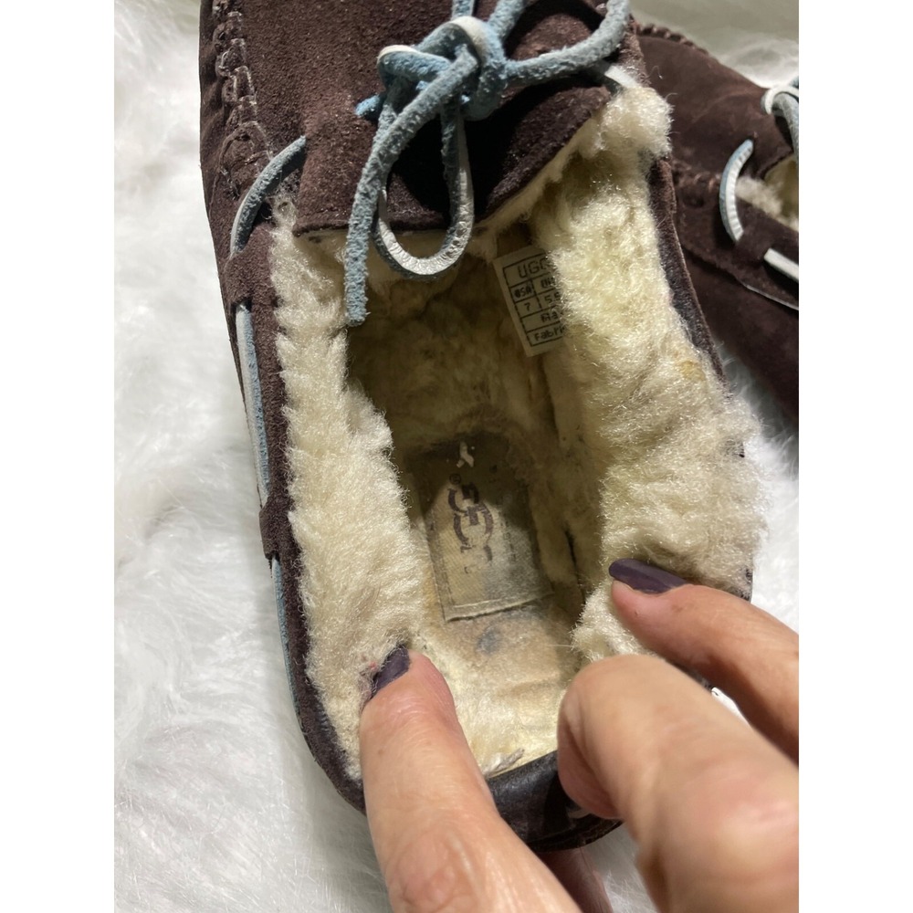 UGG Australia Dakota Suede Moccasin Slippers Brown Shearling Womens 8 5612 - Picture 7 of 7